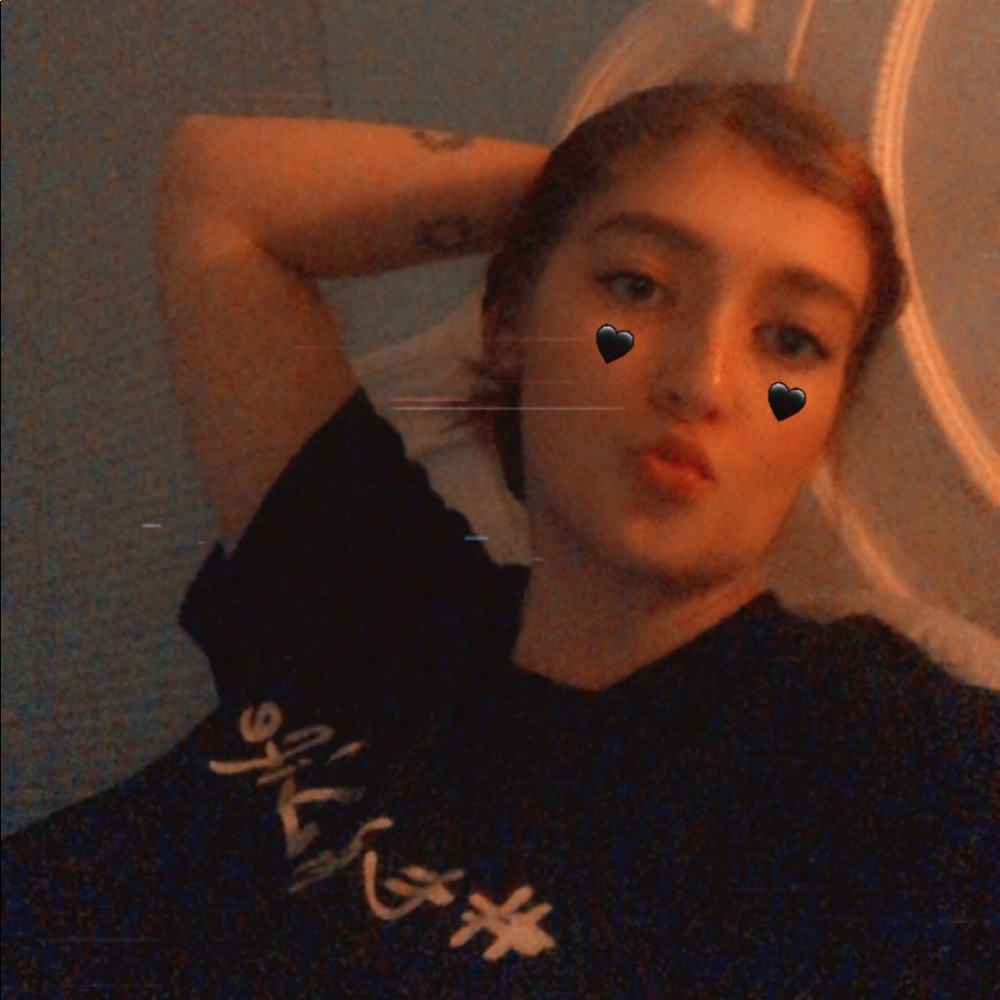 Meet your Posher, Natasha